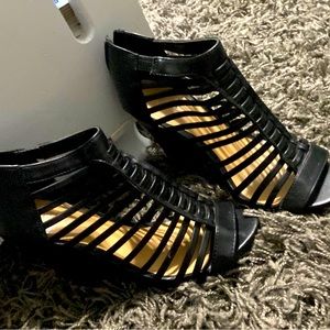 EXPRESS Strap Wedge Heel Shoes Size 6